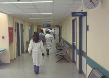 Απεργούν οι τραυματιοφορείς