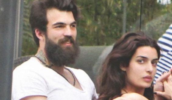 BINTEO-H Σωτηροπούλου με τον Αλεξάνδρου στην Μύκονο