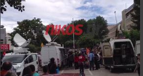 ΒΙΝΤΕΟ-Χειροκροτήματα για το σήμα της ΕΡΤ