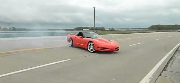 ΒΙΝΤΕΟ- Φιγουρατζής οδηγός…τιμωρείται