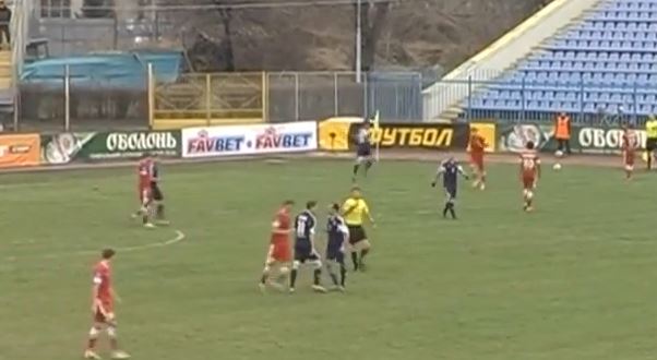 ΒΙΝΤΕΟ-Συμπαίκτης να σου…πετύχει