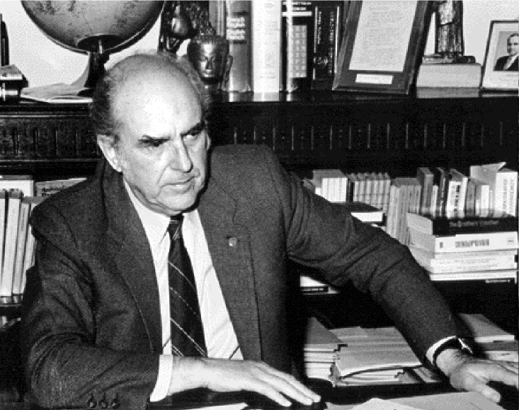 Σαν σήμερα «έφυγε» ο Ανδρέας Παπανδρέου