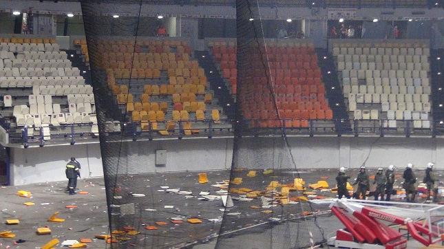 ΦΩΤΟ-Σμπαράλια το ΣΕΦ