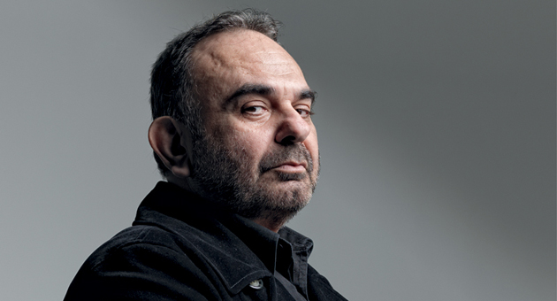 Αγωνία για τον Σάκη Μπουλά