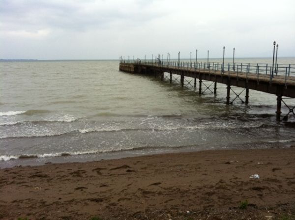 Παραλίγο τραγωδία στην παραλία της Αγίας Μαρίνας