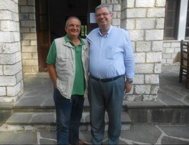 ΦΩΤΟ-Ο Καραμανλής στην Ήπειρο