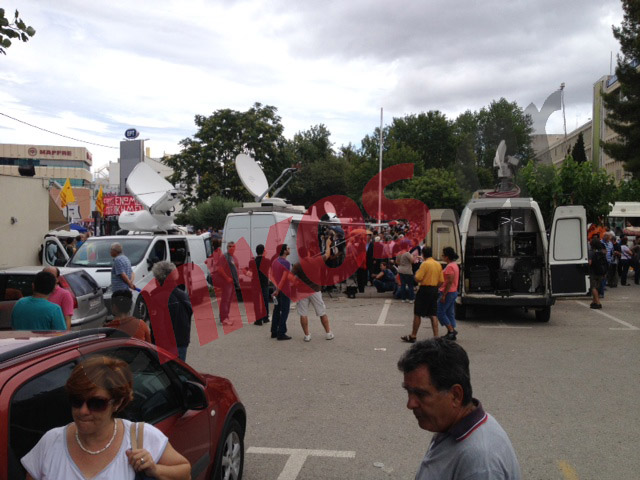 ΦΩΤΟ-Τα ξένα ΜΜΕ στην ΕΡΤ