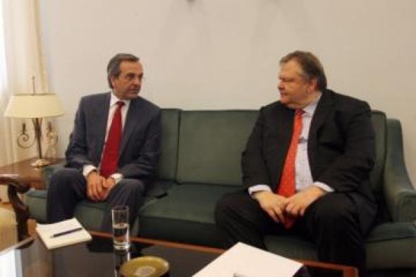 Στις 18.30 η συνάντηση Σαμαρά-Βενιζέλου