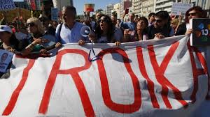 “Έξω η τρόικα” φώναζαν Πορτογάλοι διαδηλωτές