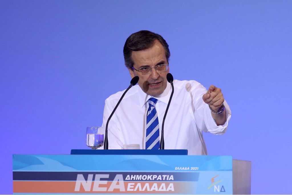 Οι εισηγήσεις στον Σαμαρά και η συνεννόηση με τον Βενιζέλο