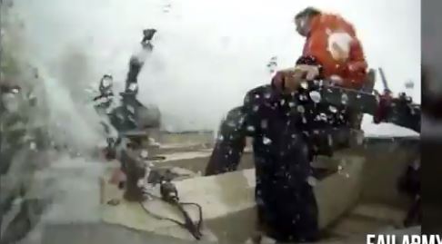 ΒΙΝΤΕΟ-Για τη δόξα στο youtube…