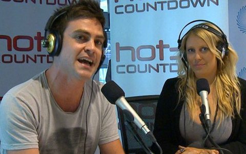 Μετά τη φάρσα-τραγωδία τον… βράβευσαν