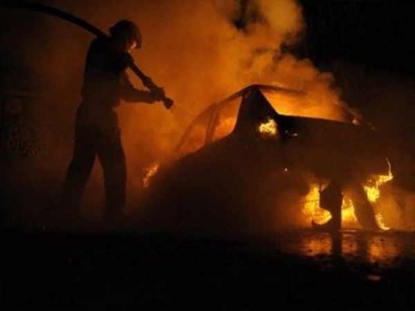 Κάηκε αυτοκίνητο στην Ιεράπετρα