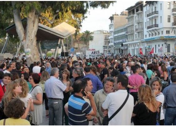 ΤΩΡΑ-Μηχανοκίνητη πορεία για την ΕΡΤ στο Ηράκλειο