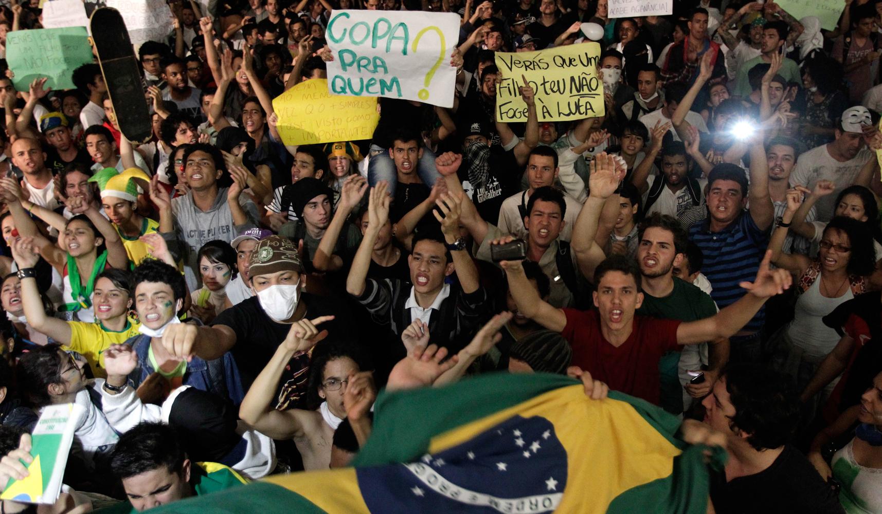 Συνεχίζονται οι διαδηλώσεις στη Βραζιλία