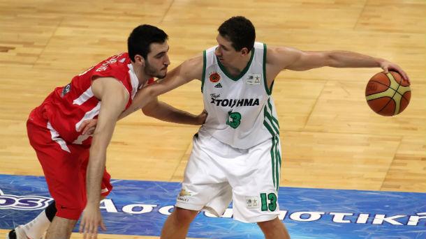 Προς ΣΚΑΪ και βουβός ο τελικός