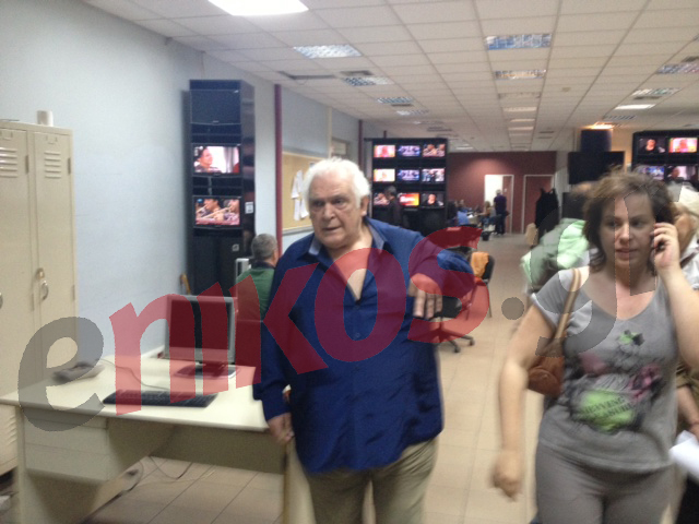 ΦΩΤΟ- Ο Κώστας Καζάκος στην ΕΡΤ