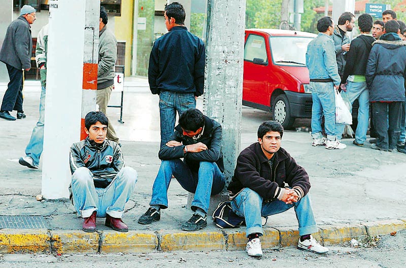 “Μετανάστες στη ίδια μας τη χώρα”