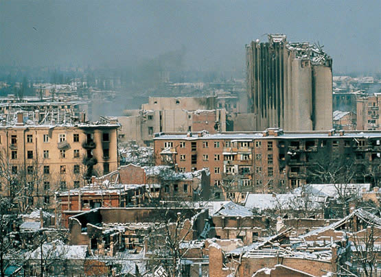 Ένας νεκρός και 14 τραυματίες στην Τσετσενία