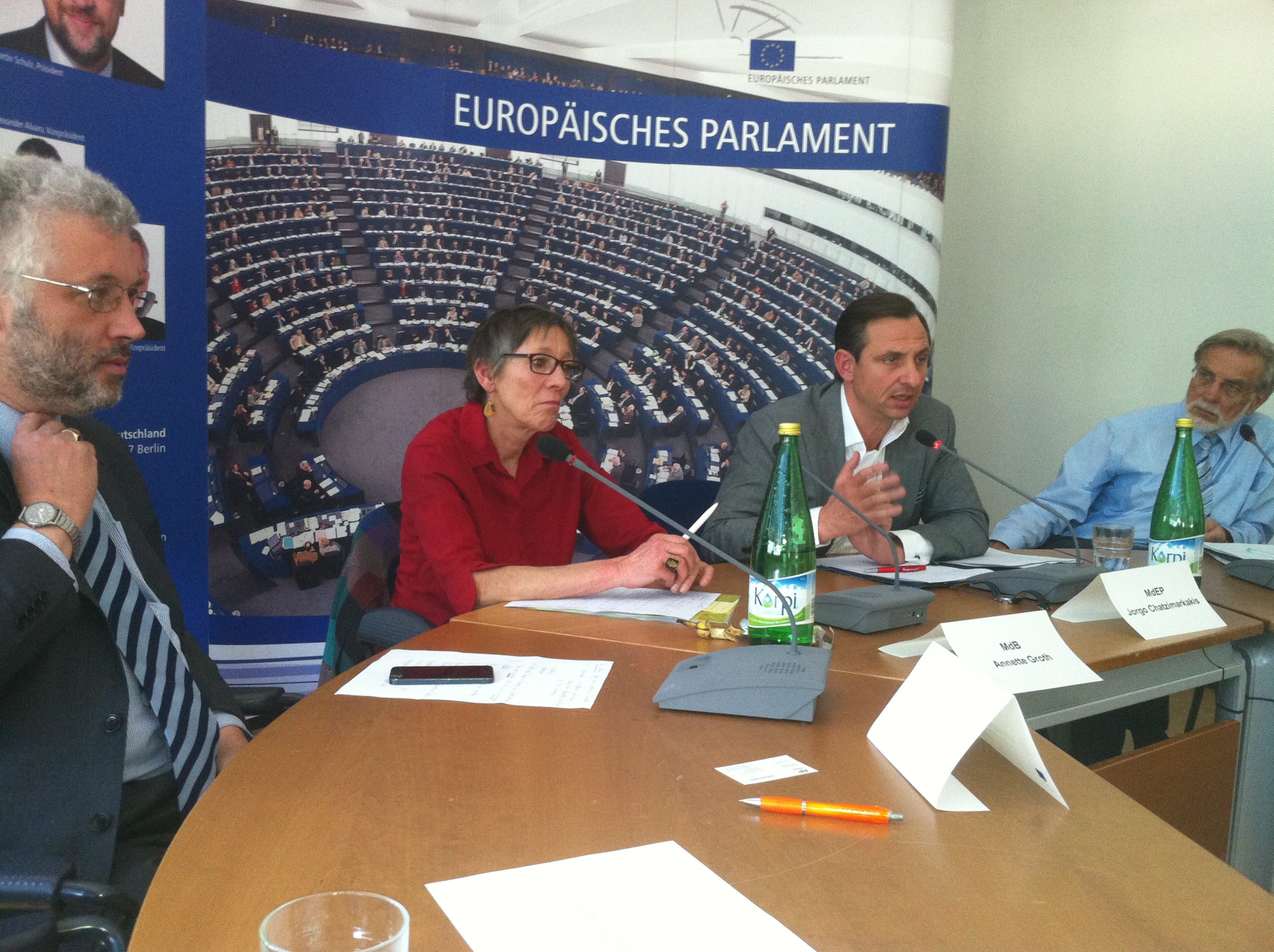 Βερολίνο:Συζητούν για τις γερμανικές αποζημιώσεις