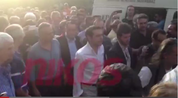 ΒΙΝΤΕΟ-Τα συνθήματα με την είσοδο του Τσίπρα στην ΕΡΤ