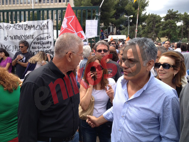 ΦΩΤΟ-Ο Σκουρλέτης στην ΕΡΤ