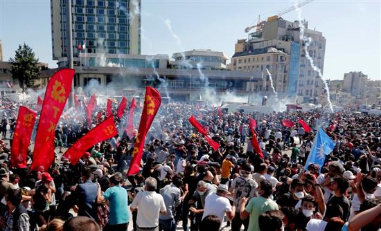 Αυτοκίνητο παρέσυρε διαδηλωτή στην Κωνσταντινούπολη