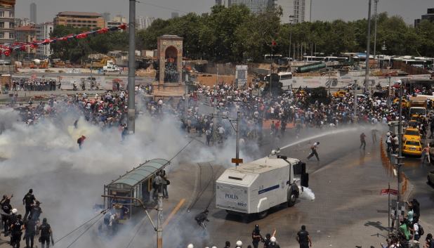 Μαρτυρία στο enikos.gr από Ελληνίδα στην Κωνσταντινούπολη