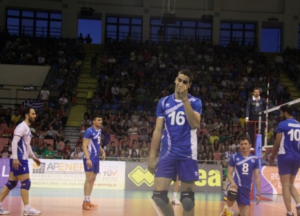 «Έπεσε» μαχόμενη η εθνική