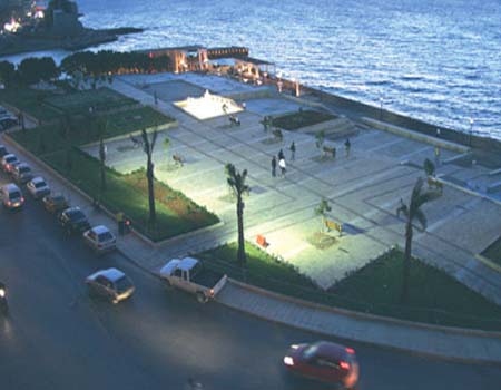 Επιτέθηκαν με μαχαίρι σε φοιτήτριες