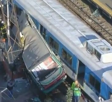 Αργεντινή: 3 νεκροί και 150 τραυματίες σε σύγκρουση τρένων