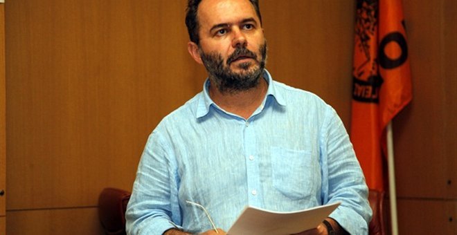 Απεργία διαρκείας προτείνει ο Φωτόπουλος