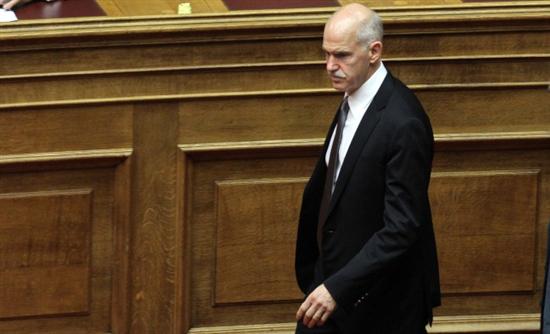 Φωτιές ανάβει ο Παπανδρέου