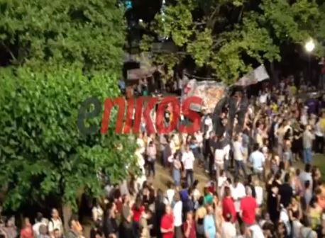 ΒΙΝΤΕΟ-Οι αντιδράσεις στο προαύλιο της ΕΡΤ