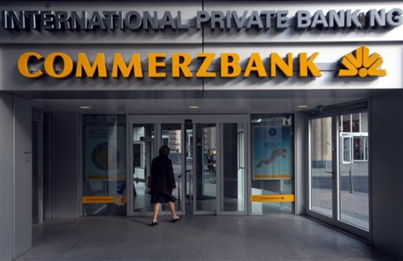H Commerzbank καταργεί 5.200 θέσεις εργασίας