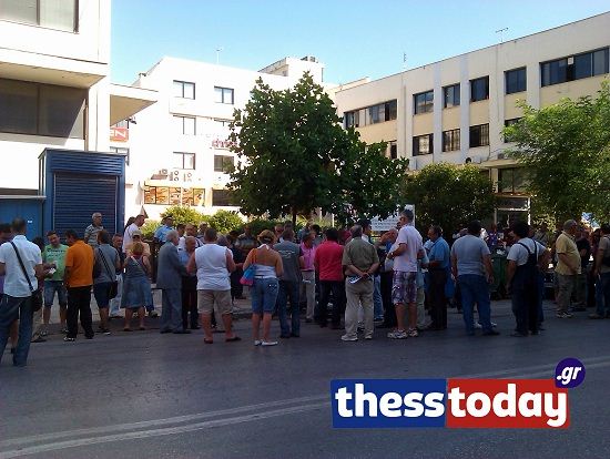 Θεσσαλονίκη: Διαμαρτυρία έξω από τον ΟΑΕΕ