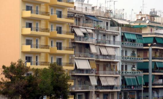 Xαράτσι στους ημιυπαίθριους