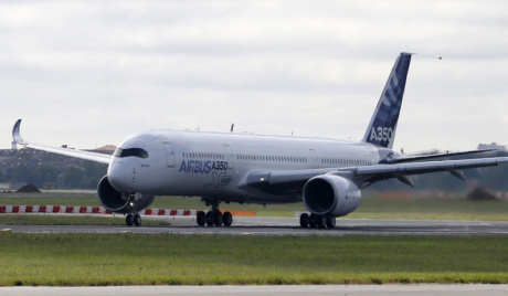Η πρώτη πτήση του νέου Airbus 350