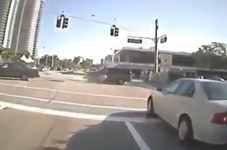 BINTEO-“Έπαιξε” με τον θάνατο