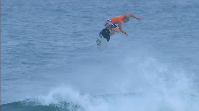 ΒΙΝΤΕΟ-Απίστευτη φιγούρα στο σερφ