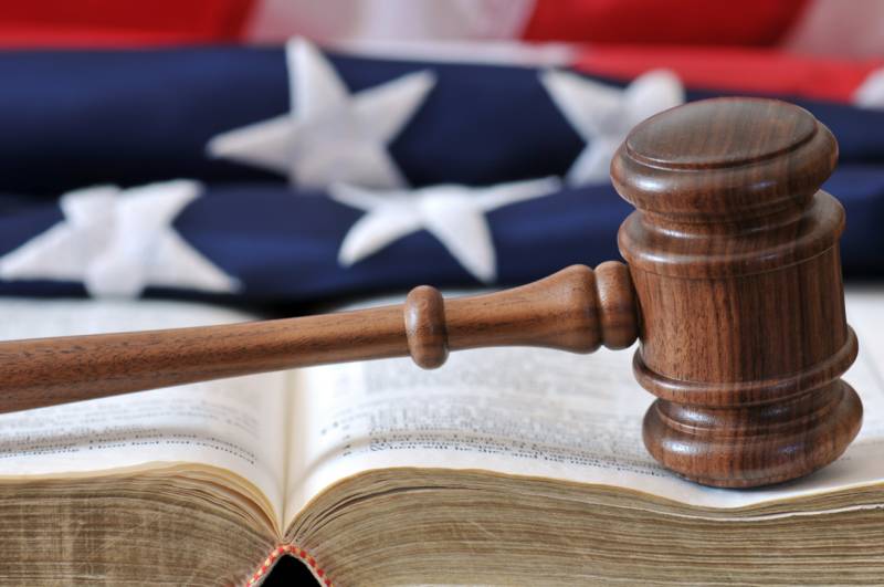 Θα δηλώσει ένοχος για να γλιτώσει τη θανατική ποινή