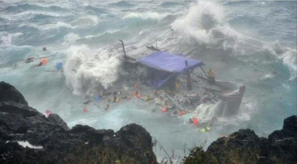 Iνδονησία-15 νεκροί από ναυάγιο