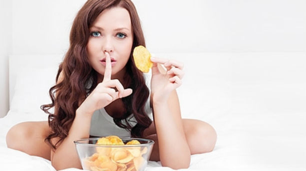 5 τεχνικές για να σταματήσεις το τσιμπολόγημα