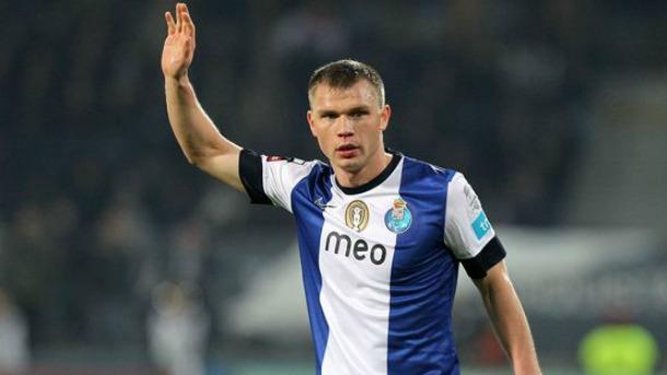 Κρούση για Ιζμαΐλοφ ο ΠΑΟΚ