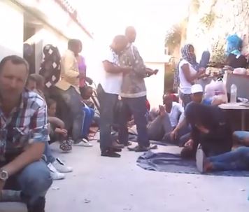 ΒΙΝΤΕΟ-Διαμαρτυρίες εργαζομένων στο λιμεναρχείο Σάμου