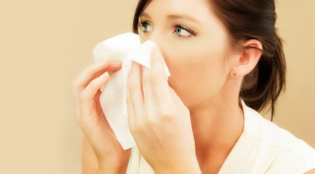 Τι πρέπει να κάνεις αν ματώσει η μύτη σου;