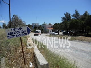 Φορτηγό “καρφώθηκε” σε αποθήκη