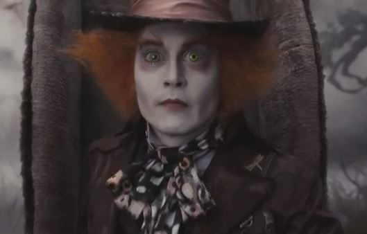 Ο Depp επιστρέφει στην “Χώρα των θαυμάτων”