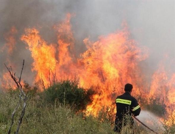 Πυρκαγιά στο Λουτράκι