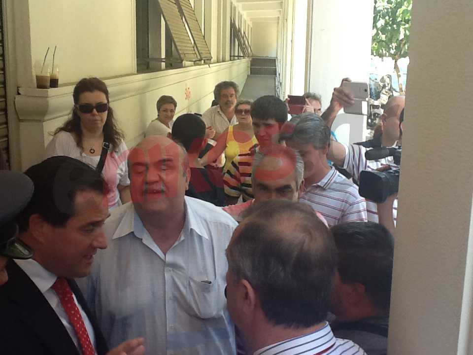 ΒΙΝΤΕΟ-Ο Άδωνις Γεωργιάδης με εκπροσώπους των ΑμεΑ